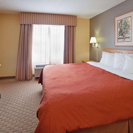 Country Inn & Suites By Radisson Bloomington-Normal West, Il Extérieur photo