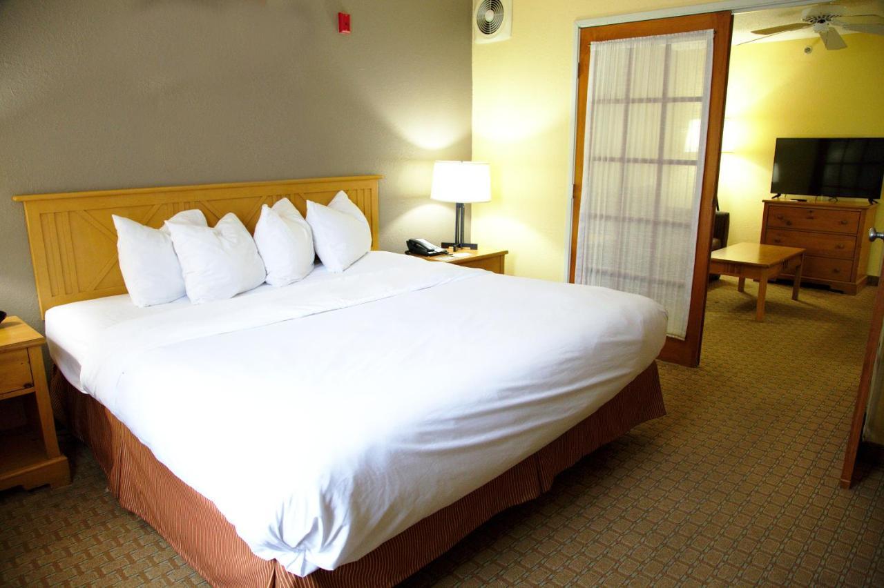 Country Inn & Suites By Radisson Bloomington-Normal West, Il Extérieur photo